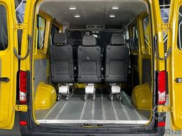 VW CRAFTER 2.0TDI 8 SITZE TEMPOMAT KLIMA AHK 1.HAND