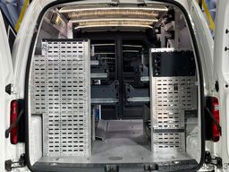 VW CADDY MAXI REGALS. TEMP. 4X4 MOTION DACHT. KLIMA