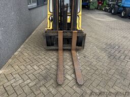 HYSTER S3.20XM Triplo 490 Freelift/ Sideshift LPG 1999