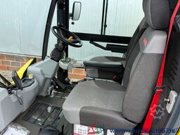 Johnston Bucher Johnston Sweeper CX202 mit EURO 6 Klima