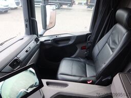 Scania P320 4x2 Bak + Dhollandia Klep 2000 KG + bed