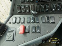 MERCEDES-BENZ Intouro 49 Sitze Liftbus EURO 6