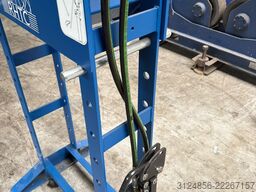 RHTC 30 Ton HF2