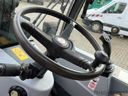 Radlader 750 Allrad Radlader Klappschaufel+Gabel