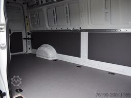 VOLKSWAGEN Crafter 35 Kasten TDI LR *Hochdach*AHK*RüKam
