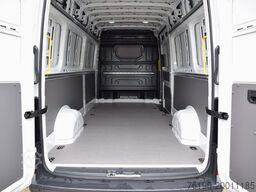 VOLKSWAGEN Crafter 35 Kasten TDI LR *Hochdach*AHK*RüKam