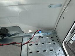 Brian James Race Sport Länge: 5,03 m / 3.000 kg / NEU