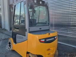 Jungheinrich, erst 160 Stunden EFG S30