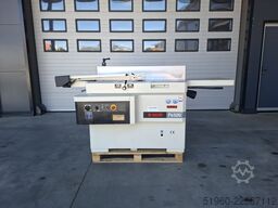 SCM FS520