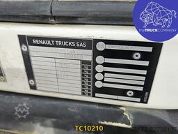 Renault D 210