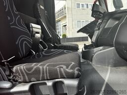 Iveco 260s42