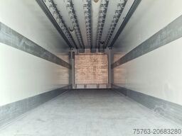 Schmitz Cargobull SCB*S3B - Frigo Schmitz - Hooks/Rohrbahnen/Vlee...