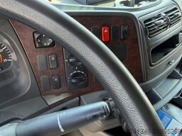 MERCEDES-BENZ Axor 1833 4x2