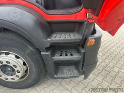 IVECO AD260S36 / Hiab 166 Funk / Maschinentransporter