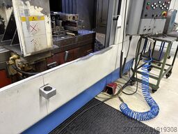 Mazak VTC 300 II