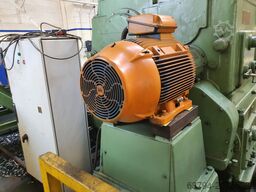 Craven 2000mm x 8000mm Heavy Duty Lathe