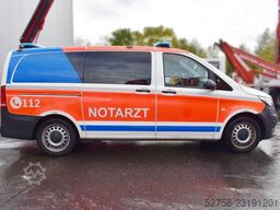 Mercedes-Benz Vito 4x4 Notarzt Einsatzfahrzeug NEF