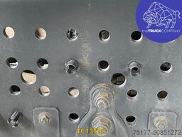 Mercedes-Benz Arocs 1943