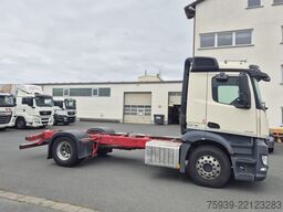 Mercedes Benz Antos 1845 4x2
