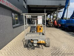 NIFTYLIFT HR12NDE Knikarmhoogwerker / Arbeitsbuhne HYBRIDE Kubota diesel 4x2 2012
