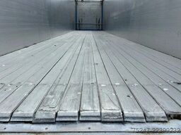 Knapen Trailers K200 - 92m3 Liftachse Semi-Leak 8mm