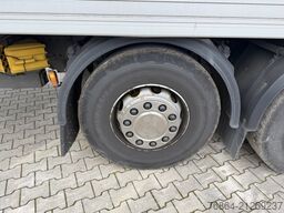 SCANIA P380   EURO 5 DAZU SCHEUWIMMER FT1119 ZENTRALACHSANHäNGER