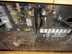 TRUMPF TruLaser 5030 mit Doppelturm-Lagersystem