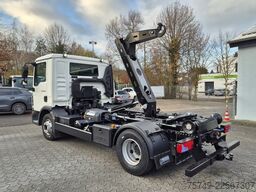 man TGL 12.250 BL City Abrollkipper  AHK Euro 6