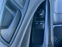 FORD Transit Connect Kasten lang KLIMA 6G AHK 3-SITZE
