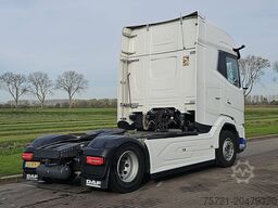 DAF XG+ 480 XG+ 2X TANK SKIRTS