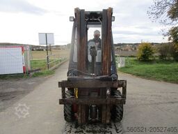 Linde H25D-03 - Triplex-Freihub 4,7m + Seitenschieber