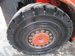 Linde H25D-03 - Triplex-Freihub 4,7m + Seitenschieber