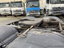 Mercedes-Benz Arocs 2642 LS 6X4