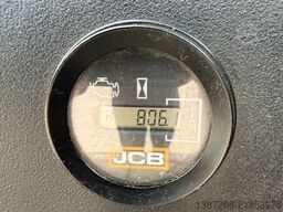 JCB 16C-1 / 2021 BJ / 806 H / 3 x Löffel