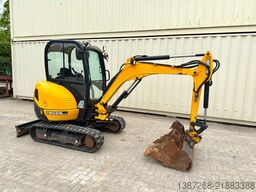 JCB 8026 CTS / 2021 BJ / 1.589 H / 3 x Löffel