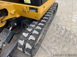 CATERPILLAR 301.7D / 2017 BJ / 1.597 H / 2 x Löffel / MS01