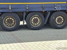 Kögel Curtainsider Mega
