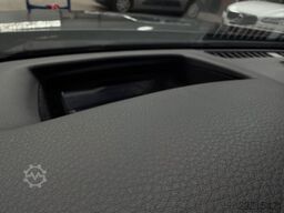 MAZDA 3 2.0 SKYACTIV-X M-Hybrid Navi Motor Defekt !!
