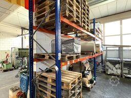 KAISER + KRAFT Heavy-duty Shelving