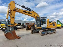 Liebherr R 946LC (Lifting Cab)