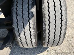 SOMMER Verzinkte BDF Lafette 235/75R17,5 BPW