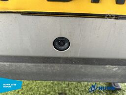 Renault D12 240 4x2 Laadklep 1500KG + Achteruitrijcamera