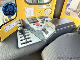 Combilift C4000 DIESEL TRIPLEX 6000 FORK POSITIONE