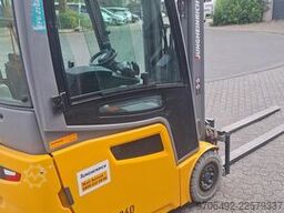 Jungheinrich EFG 216k SP G+E 440 DZ