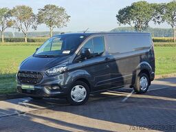 VW TRANSPORTER 2.0 TDI L2H1 Navi Carplay AC