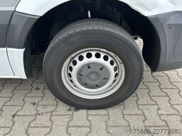 Mercedes-Benz Sprinter 314 CDI / Box / Loadlift 750 kg / Came...