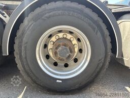VOLVO FH 16 750 6X4R HOLZTRANSPORTER MIT PENZ 12Z KRAN, RETARDER