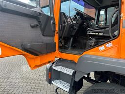 MAN 18.284 4x4 3 zijdige kipper/ Kraan