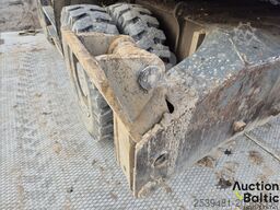 Liebherr A 900 C Litronic