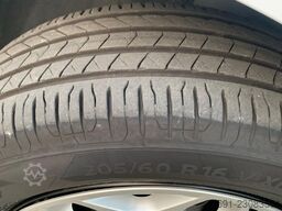 Ford Connect Combi L2 - Autocarro N1 - 5 posti